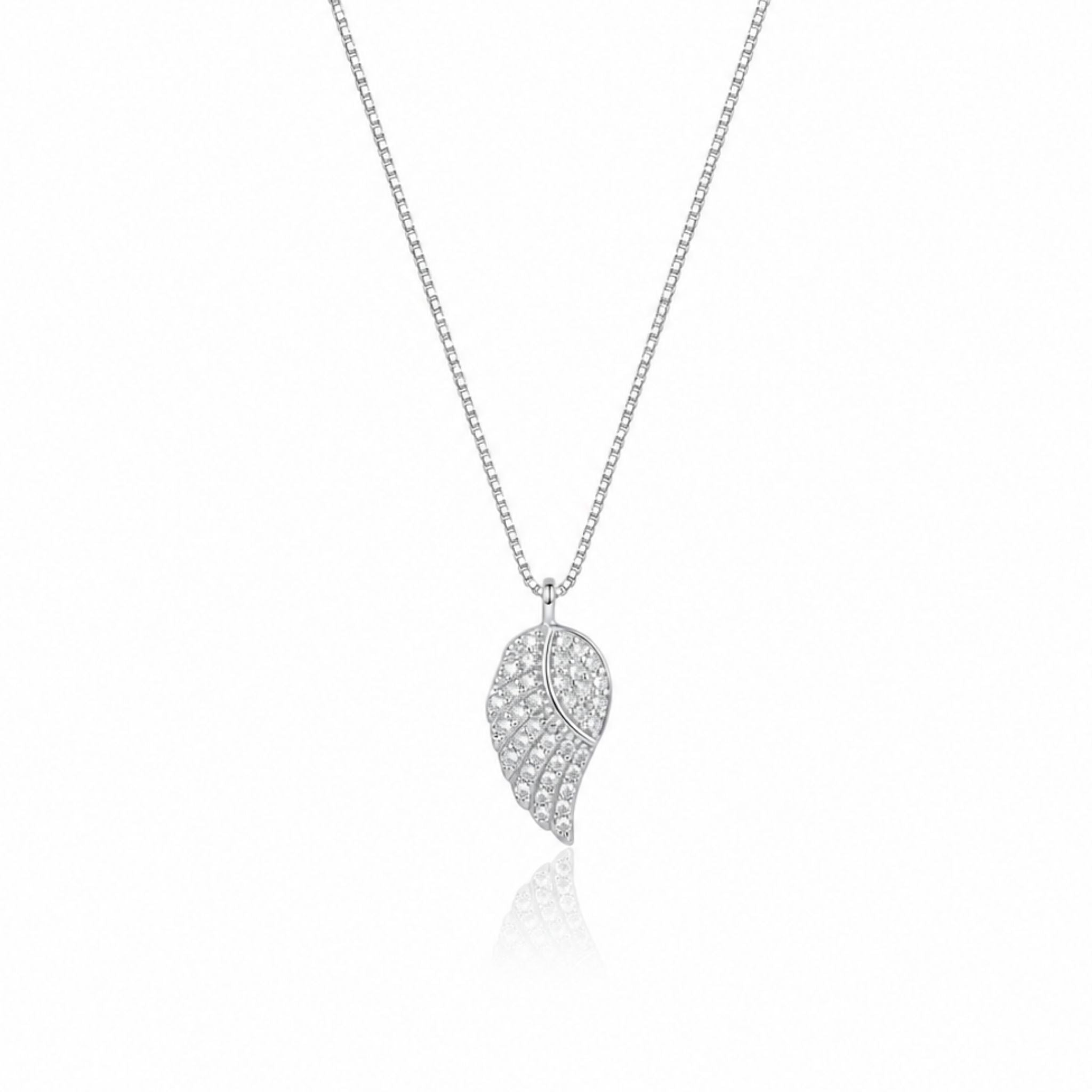 Lunévale Wing Necklace
